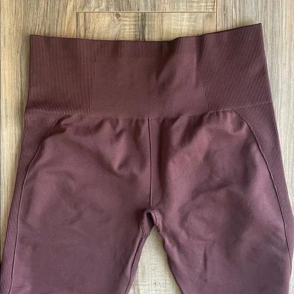 Halfdays Burgundy Baselayer Set - Picture 3 of 4